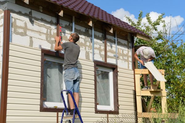 Cost of Handyman Siding Repair in Cheyenne