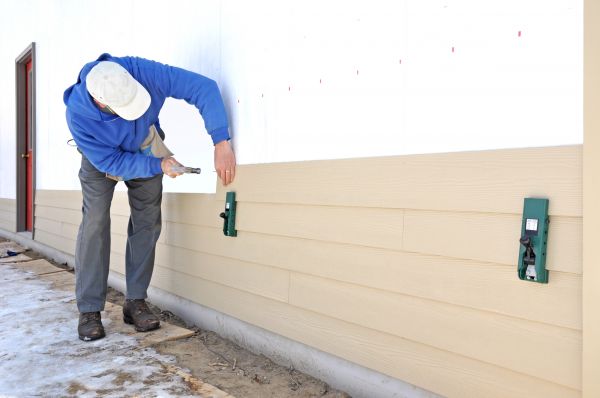 Cost of Fiber Cement Installation in Cheyenne