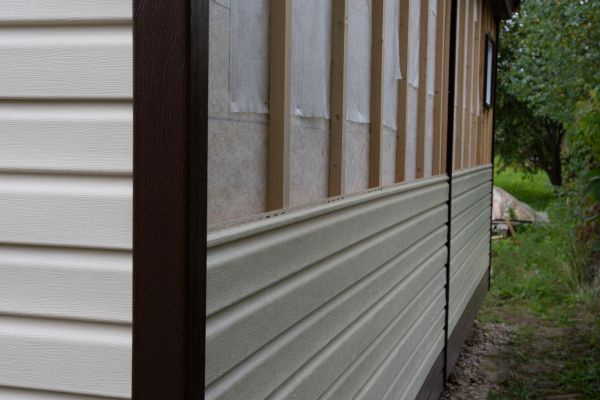 Cost of Fiberboard Siding Installation in Cheyenne
