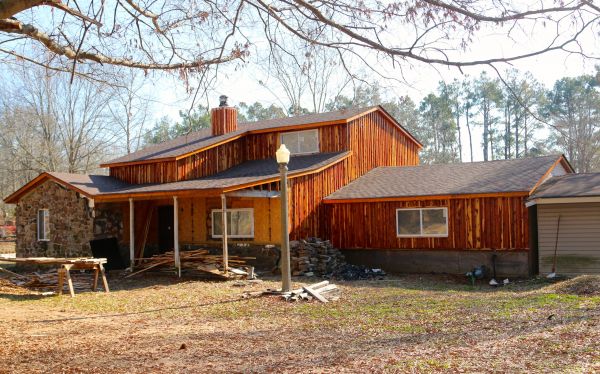 Cost of Rustic Siding Installation in Cheyenne